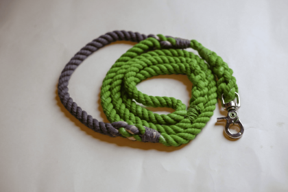 Rope Dog Leash with Traffic Handle (Color: Green | Grey, size: 5 Ft)